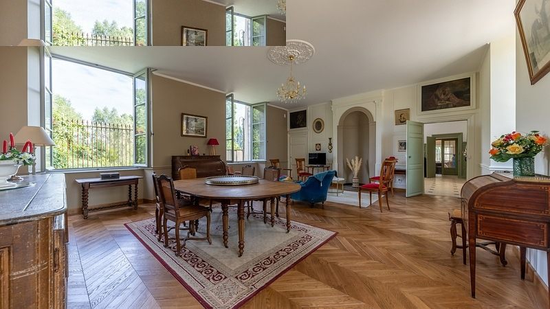 Salon — vue d'ensemble